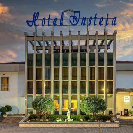 Hotel Insteia Полла Екстер'єр фото