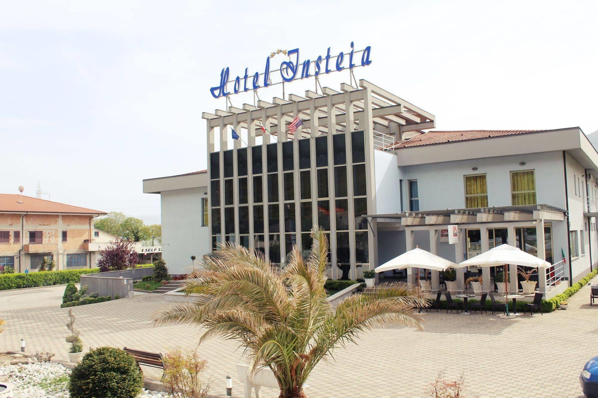 Hotel Insteia Полла Екстер'єр фото