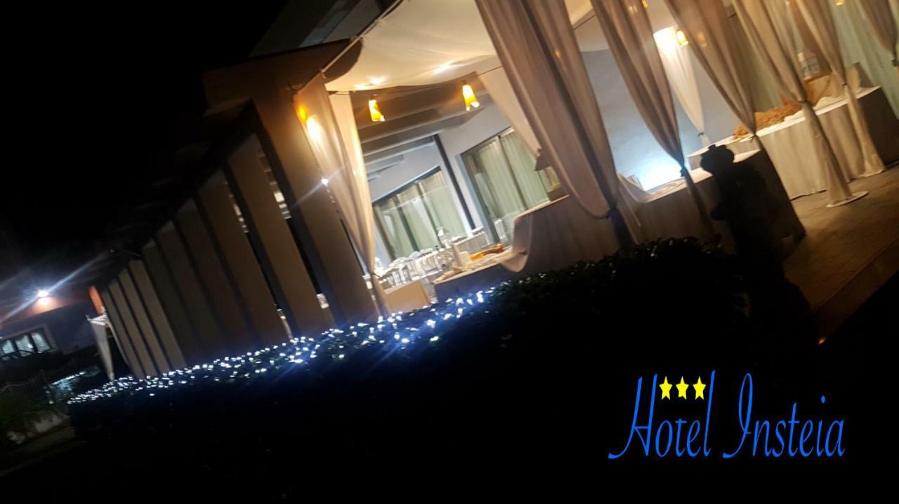 Hotel Insteia Полла Екстер'єр фото